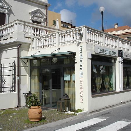 Villa Imperiale Hotel Spotorno Exterior foto